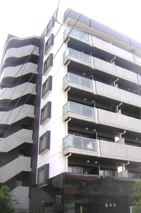 ＣＹＮＴＨＩＡ　Ｆｏｕｒ－Ｄ　ＥＦ－Ｆｏｒｔの外観