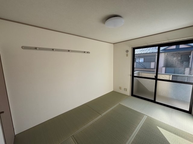 グランシャリオAの和室