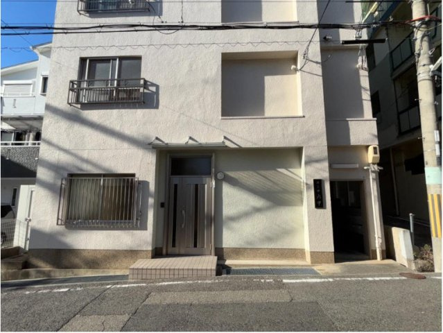 カーサ六甲のエントランス