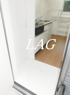 【玄関】 | ブラインドサイド幕張 | 玄関です。