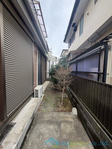 平塚市纏　中古戸建の庭