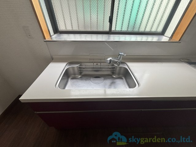 平塚市纏　中古戸建のキッチン