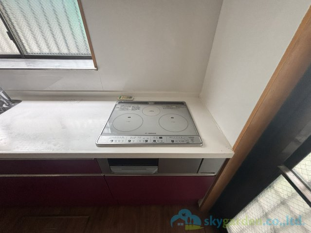 平塚市纏　中古戸建のキッチン