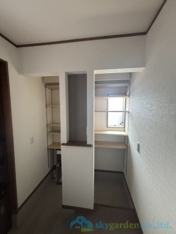 平塚市纏　中古戸建の収納