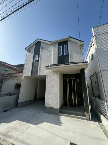 東朝霧丘戸建の外観