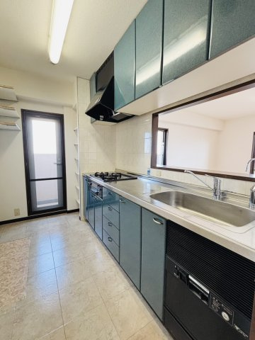 モンセーヌ和泉中央2番館のキッチン