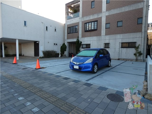 岡山市北区富田町１丁目の駐車場