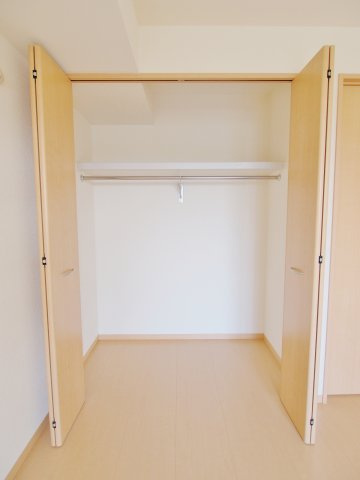 プリメーラ石井城上の収納