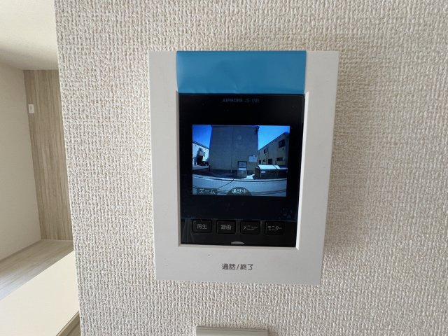 昭島市緑町3丁目　新築戸建全2棟のその他|モニター付きインターホンあり。急な来客でも室内から顔が確認できると安心ですよね。