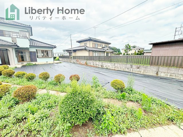 古河市中田　中古戸建の庭