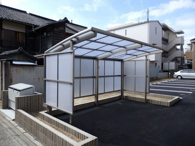 ベルソレイユ春岡Ｂ棟のその他