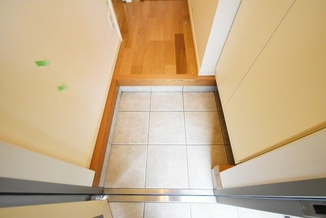 ベルソレイユ春岡Ｂ棟の玄関