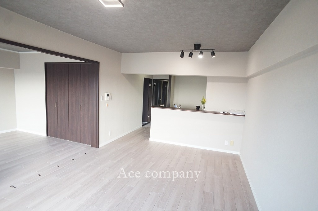 【居間・リビング】の画像