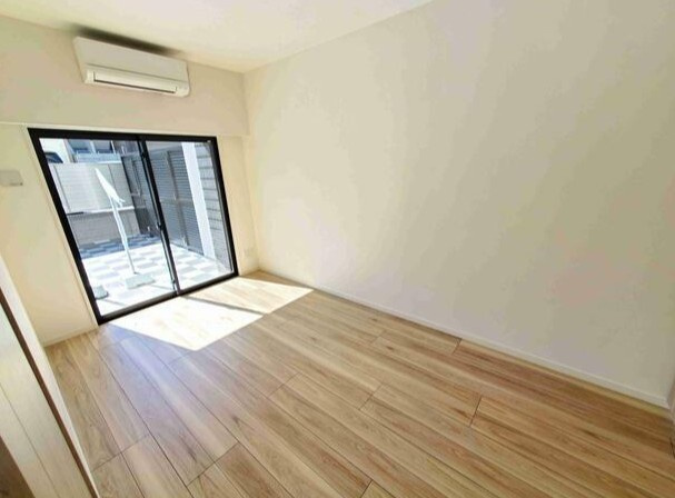 フェリシアの寝室