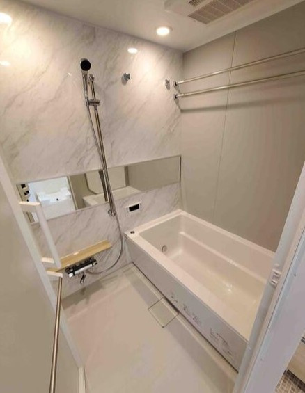 フェリシアの浴室