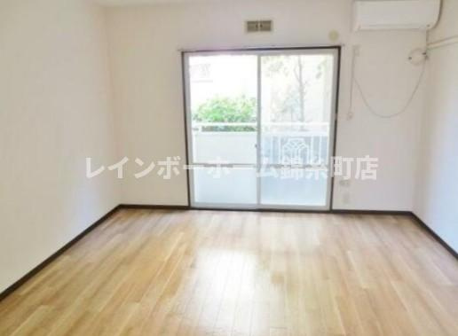 サンジェルシーネ