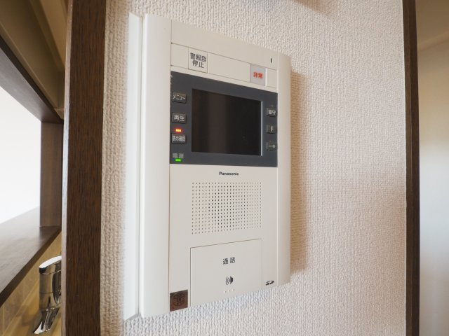 TVモニター付きインターフォンです。