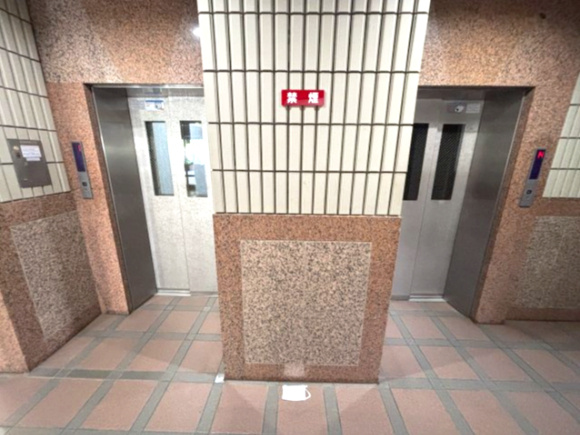 エレベーターは2台ございます！
