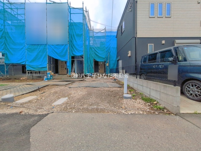 『八王子市新築戸建て』八王子市西寺方町1123-1【仲介手数料無料】の外観|～仲介手数料無料☆八王子ひなた不動産～八王子市西寺方町　新築戸建て