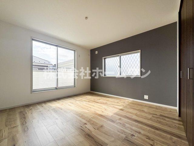 あきる野市瀬戸岡　中古戸建の洋室