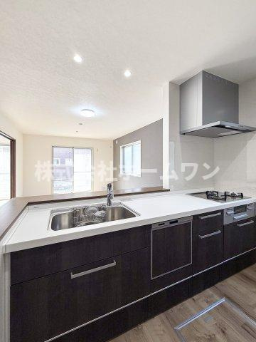 あきる野市瀬戸岡　中古戸建のキッチン