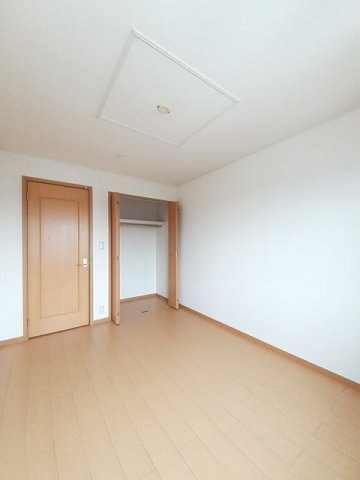 熊本市東区小山２丁目のアパートの内装|おしゃれな内装です