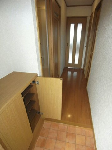 コーポ光の森の玄関|落ち着いた玄関です