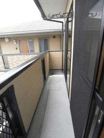 コーポ光の森のバルコニー|お洗濯にも便利なバルコニー付き