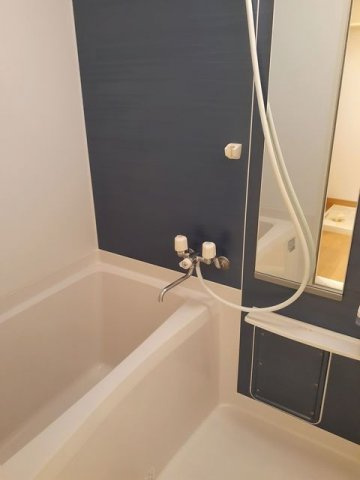 ブリランテピアッツァの浴室|きれいなお風呂です