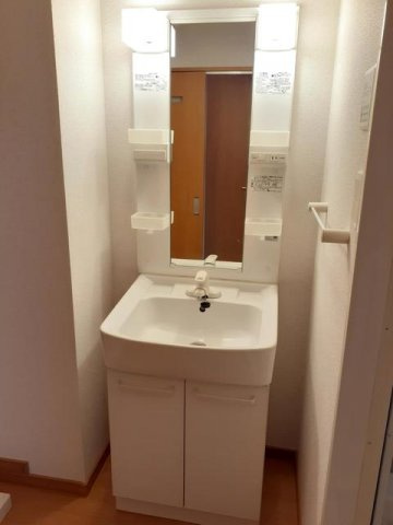 ブリランテピアッツァの洗面所|広い洗面スペース