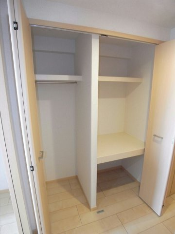 グラン・スイートの収納|小物を収納するのに便利です