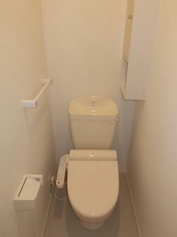 カーザ・ミィアのトイレ|コンパクトで使いやすいトイレです