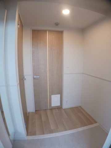 シャインエクセレントの玄関|落ち着いた玄関です