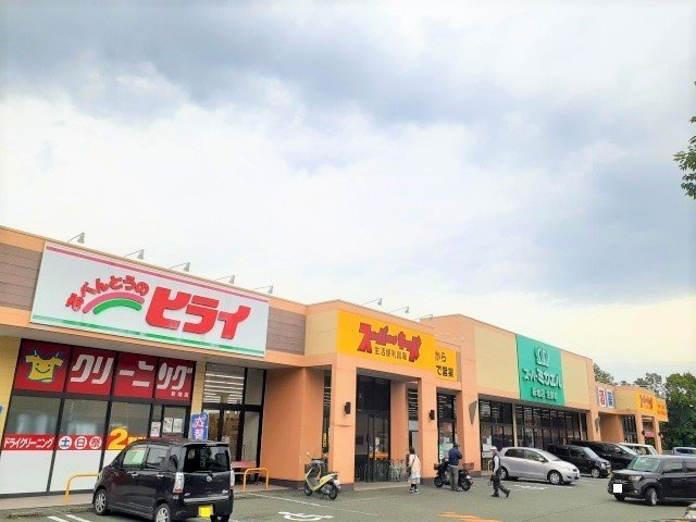 ラ・プラージュ　ピュアの周辺|ミカエル　新地店まで1100m