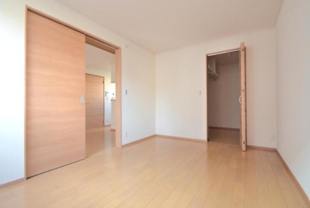 フォレストメゾン聖蹟Bの寝室