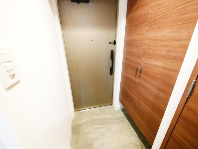 【玄関】 | S-RESIDENCE布施aventra