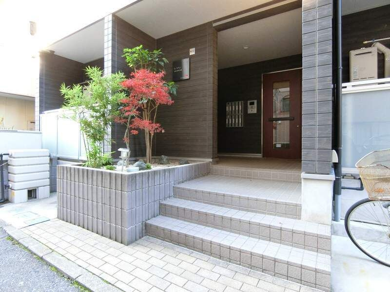 リブリ・エトワールⅢのエントランス