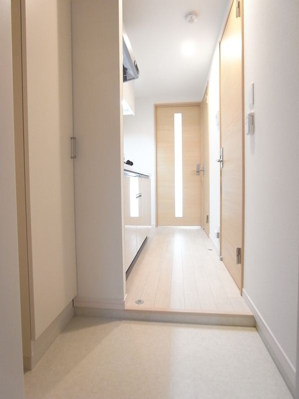 リブリ・エトワールⅢの玄関