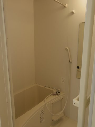 シャトー江北の浴室