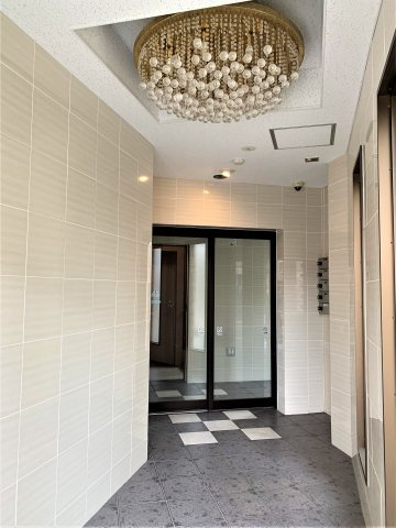 シャトー江北のエントランス