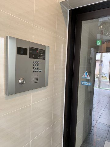 シャトー江北のその他共用部分|オートロックシステム採用。