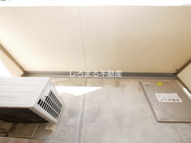 メゾン夕陽ヶ丘のバルコニー