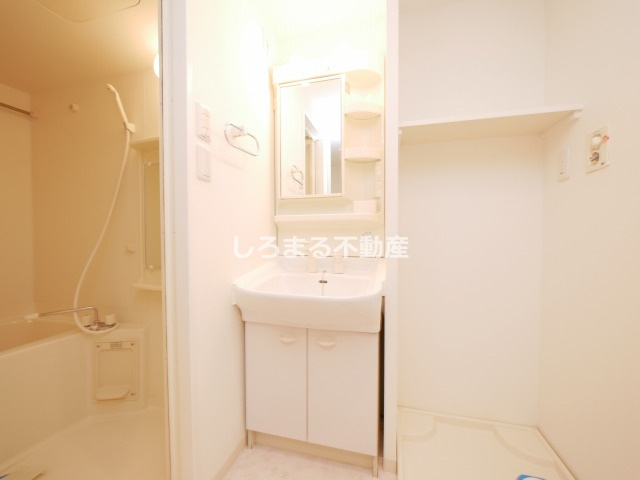 メゾン夕陽ヶ丘の洗面所