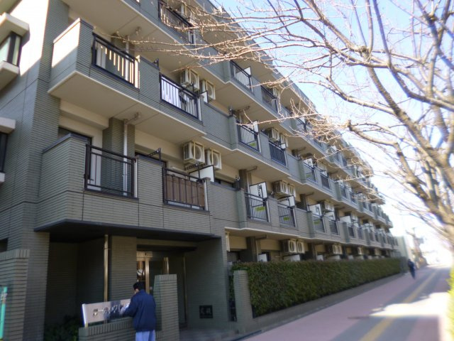 コーボック飛田給Ⅱの外観