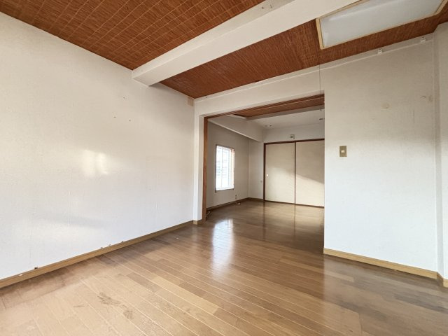 【洋室】 | 荒尾市原万田