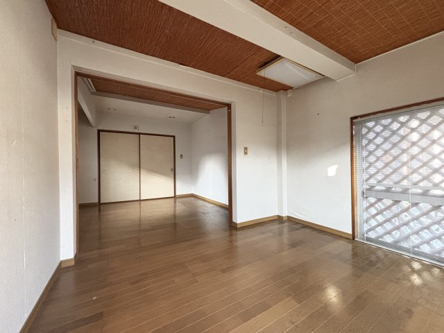 【洋室】 | 荒尾市原万田