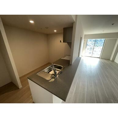 ライオンズタワー新大工町の居間・リビング