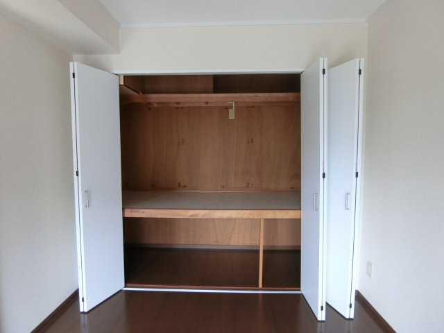 マンション峰岸の収納