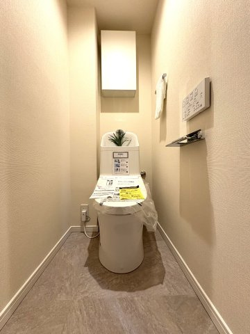 GRAND SHONAN LIFE — 海と暮らす、80㎡の安心感のトイレ