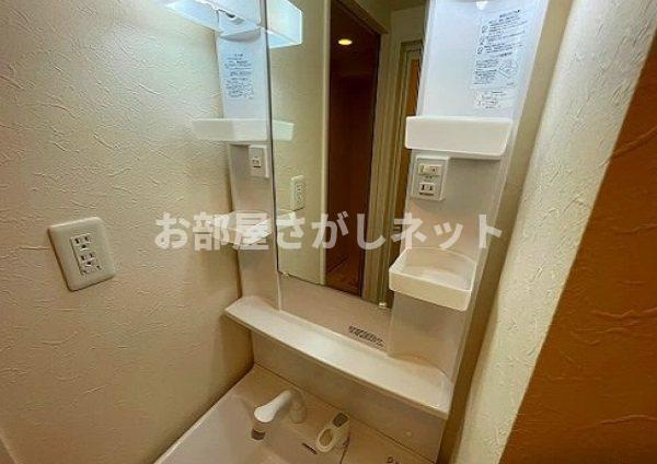 メイクスデザイン 西新宿【おとり物件なし】の洗面所